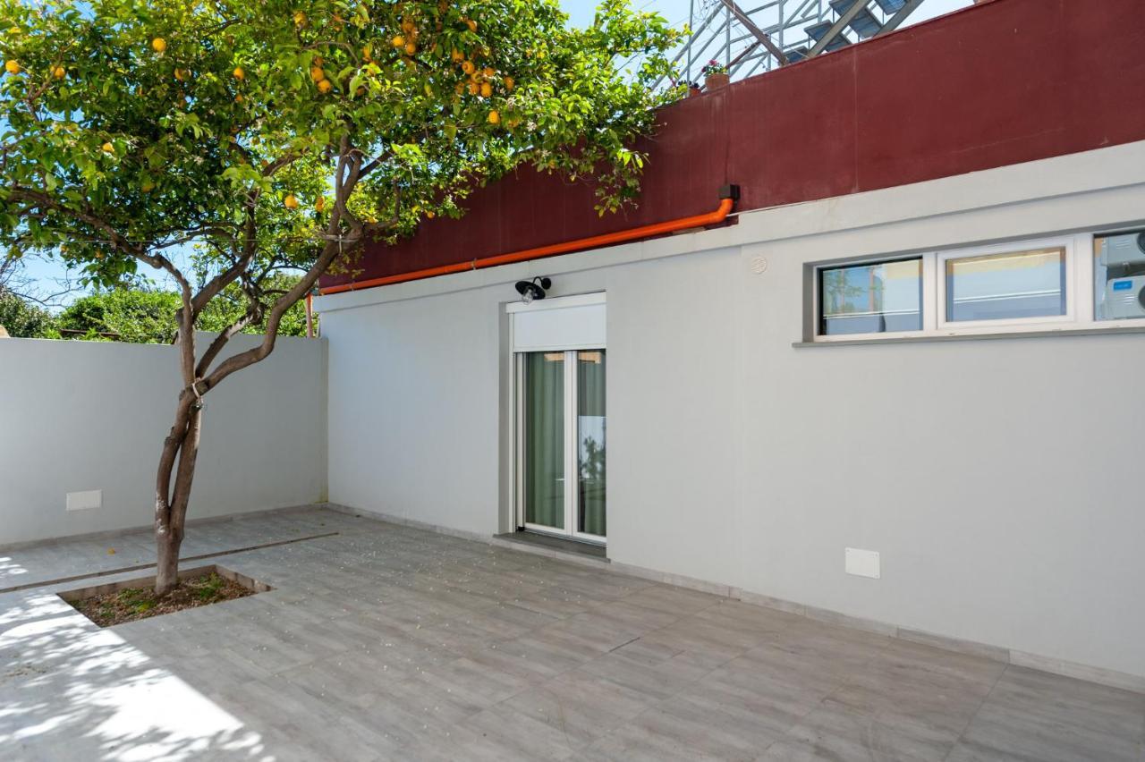 Lemon'S Apartment Elmas Exterior foto